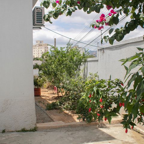 Casa à venda com 280m², 3 quartos e 6 vagas