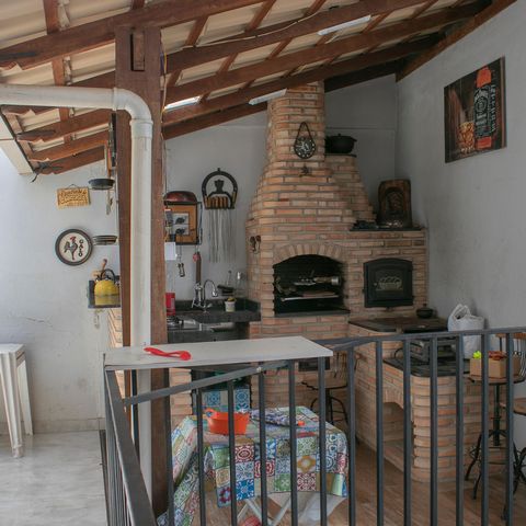 Casa à venda com 280m², 3 quartos e 6 vagas