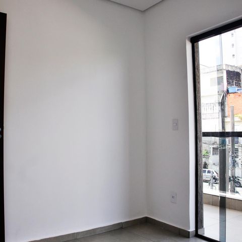 Apartamento à venda com 64m², 2 quartos e 1 vagaDetalhe - Quarto 02 com Varanda