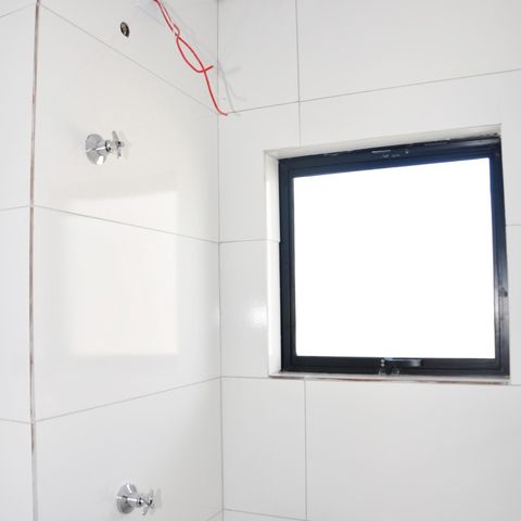 Apartamento à venda com 64m², 2 quartos e 1 vagaDetalhe - Banheiro Social