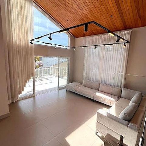 Casa à venda com 462m², 5 quartos e 4 vagas