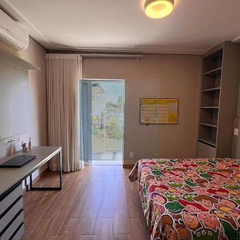 Casa à venda com 462m², 5 quartos e 4 vagas