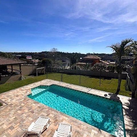 Casa à venda com 462m², 5 quartos e 4 vagas