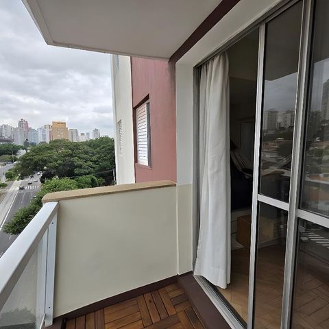 Apartamento para alugar com 80m², 2 quartos e 1 vaga Apartamento para alugar com 80m², 2 quartos e 1 vagaVaranda