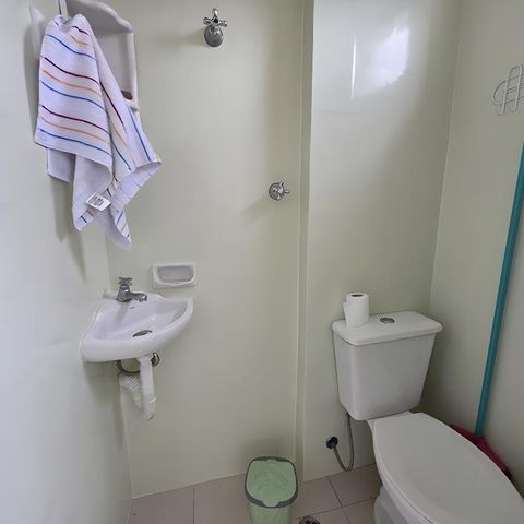 Apartamento para alugar com 80m², 2 quartos e 1 vaga Apartamento para alugar com 80m², 2 quartos e 1 vagaBanheiro de Serviço