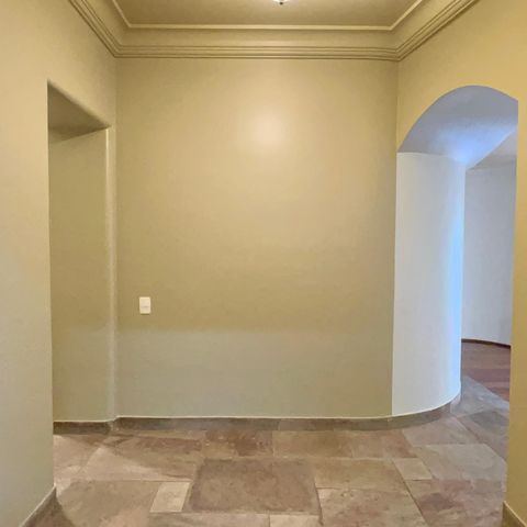 Apartamento à venda com 198m², 2 quartos e 2 vagasHall de entrada