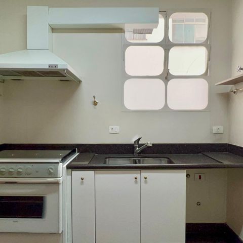 Apartamento à venda com 198m², 2 quartos e 2 vagasCozinha