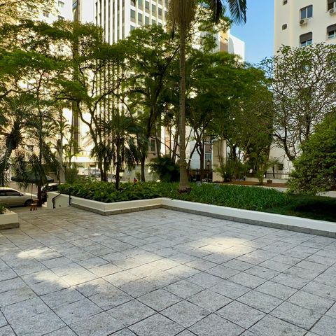 Apartamento à venda com 198m², 2 quartos e 2 vagasEntrada