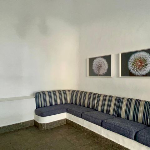 Apartamento à venda com 198m², 2 quartos e 2 vagasHall social