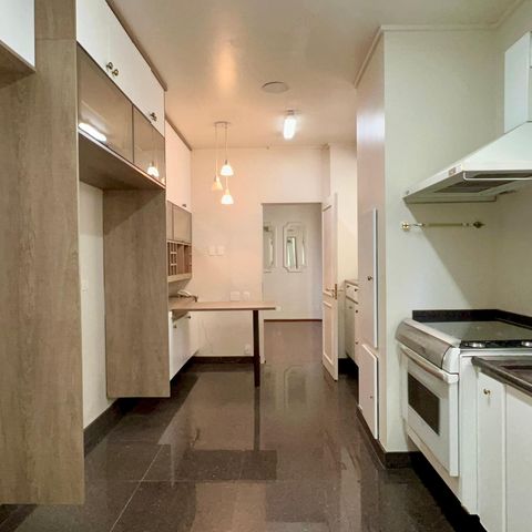 Apartamento à venda com 198m², 2 quartos e 2 vagasCozinha