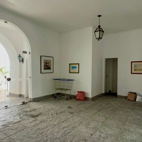 Apartamento à venda com 198m², 2 quartos e 2 vagasSalão de Festas