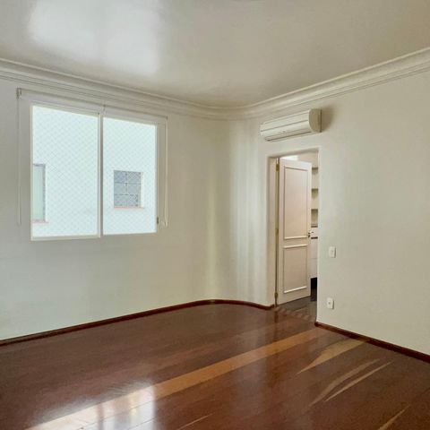 Apartamento à venda com 198m², 2 quartos e 2 vagasSala de Jantar