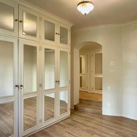 Apartamento à venda com 198m², 2 quartos e 2 vagasSuíte 2