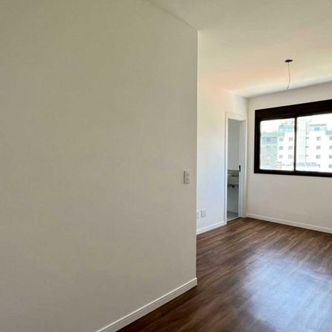 Apartamento à venda com 77m², 3 quartos e 2 vagas