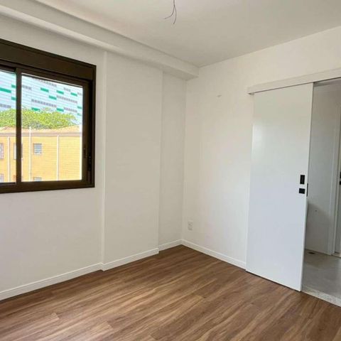 Apartamento à venda com 77m², 3 quartos e 2 vagas