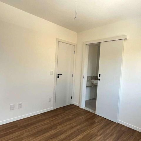 Apartamento à venda com 77m², 3 quartos e 2 vagas