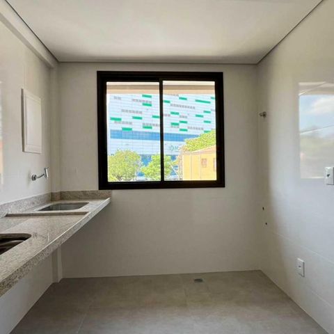 Apartamento à venda com 77m², 3 quartos e 2 vagas