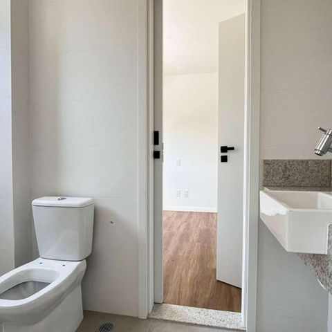 Apartamento à venda com 77m², 3 quartos e 2 vagas