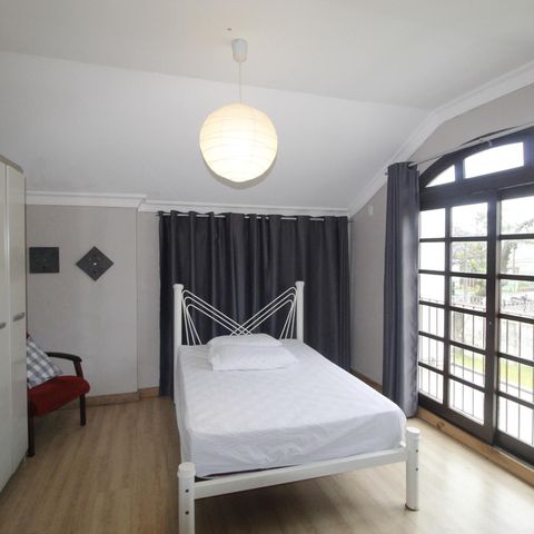 Casa à venda com 200m², 3 quartos e 2 vagasQuarto 2