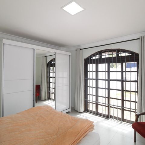 Casa à venda com 200m², 3 quartos e 2 vagasQuarto 3