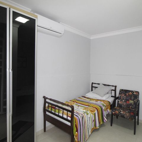 Casa à venda com 200m², 3 quartos e 2 vagasQuarto 1