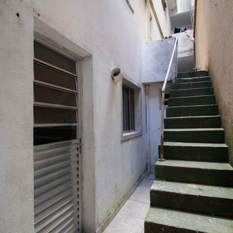 Casa à venda com 148m², 5 quartos e 1 vaga Casa à venda com 148m², 5 quartos e 1 vagaQuintal