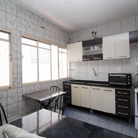 Casa à venda com 148m², 5 quartos e 1 vaga Casa à venda com 148m², 5 quartos e 1 vagaCasa 4 - Cozinha