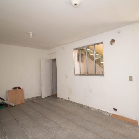 Casa à venda com 148m², 5 quartos e 1 vaga Casa à venda com 148m², 5 quartos e 1 vaga Casa 2 - Sala/Quarto