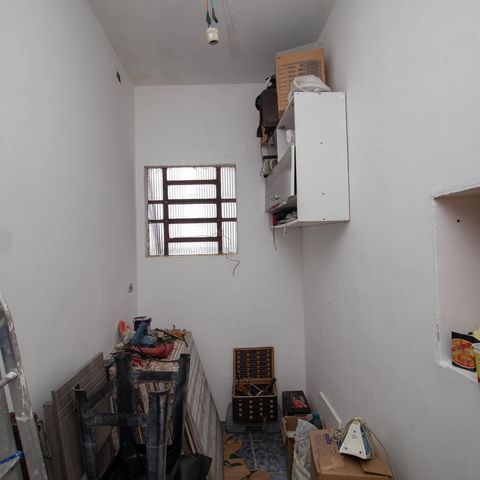 Casa à venda com 148m², 5 quartos e 1 vaga Casa à venda com 148m², 5 quartos e 1 vagaCasa 4 - Quarto de serviço
