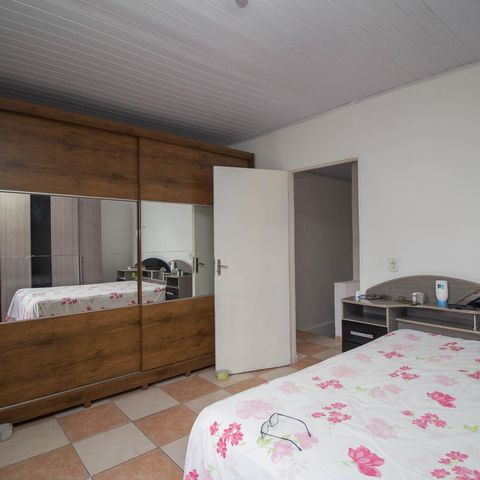 Casa à venda com 148m², 5 quartos e 1 vaga Casa à venda com 148m², 5 quartos e 1 vagaCasa 4 - Quarto 1