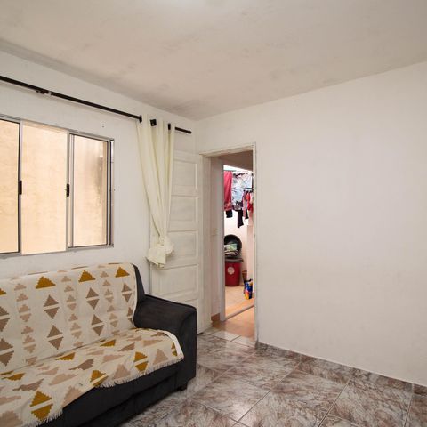 Casa à venda com 148m², 5 quartos e 1 vaga Casa à venda com 148m², 5 quartos e 1 vagaCasa 3 - Sala