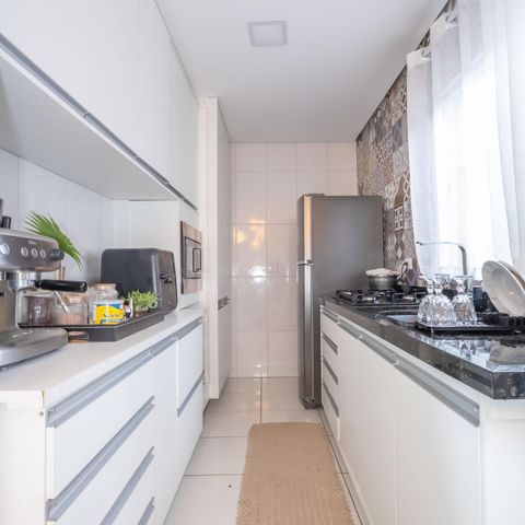 Casa à venda com 140m², 3 quartos e 4 vagas Casa à venda com 140m², 3 quartos e 4 vagasCozinha