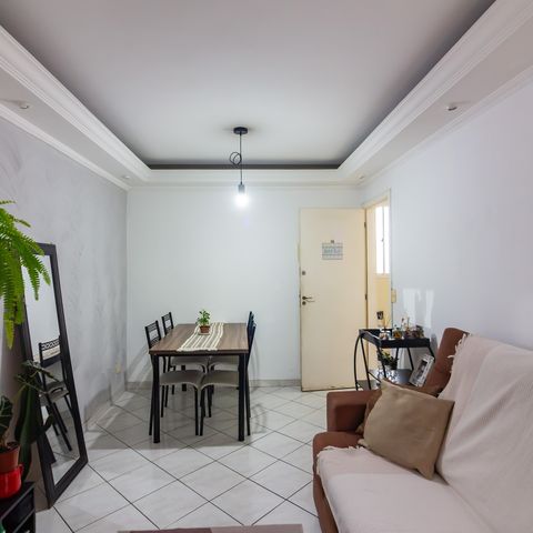 Apartamento à venda com 49m², 2 quartos e 1 vaga Apartamento à venda com 49m², 2 quartos e 1 vagaSala