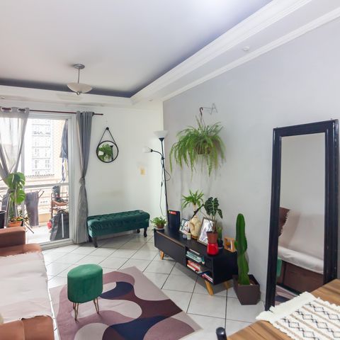 Apartamento à venda com 49m², 2 quartos e 1 vaga Apartamento à venda com 49m², 2 quartos e 1 vagaSala