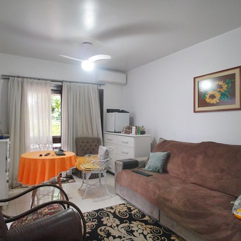 Casa para alugar com 135m², 3 quartos e 2 vagasSuíte