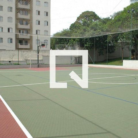 Apartamento à venda com 100m², 2 quartos e 2 vagas Apartamento à venda com 100m², 2 quartos e 2 vagasÁrea comum - Quadra