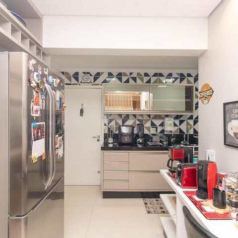 Apartamento à venda com 100m², 2 quartos e 2 vagas Apartamento à venda com 100m², 2 quartos e 2 vagasCozinha