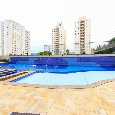 Apartamento à venda com 100m², 2 quartos e 2 vagas Apartamento à venda com 100m², 2 quartos e 2 vagasÁrea comum - Piscina