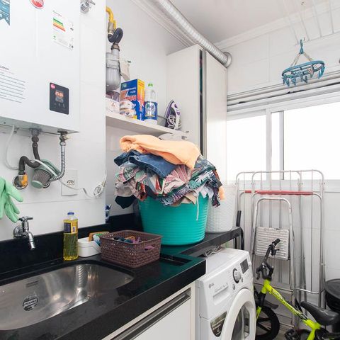 Apartamento à venda com 100m², 2 quartos e 2 vagas Apartamento à venda com 100m², 2 quartos e 2 vagasÁrea de Serviço