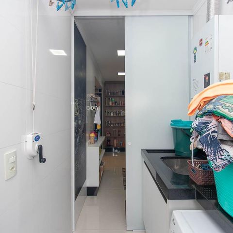 Apartamento à venda com 100m², 2 quartos e 2 vagas Apartamento à venda com 100m², 2 quartos e 2 vagasÁrea de Serviço