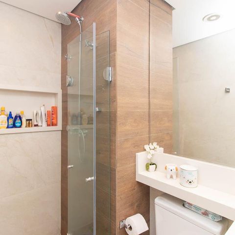Apartamento à venda com 100m², 2 quartos e 2 vagas Apartamento à venda com 100m², 2 quartos e 2 vagasBanheiro da Suíte 2