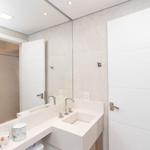 Apartamento à venda com 100m², 2 quartos e 2 vagas Apartamento à venda com 100m², 2 quartos e 2 vagasBanheiro da Suíte 2