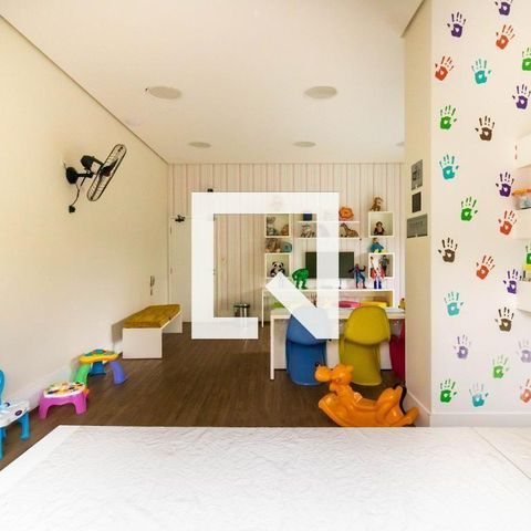 Apartamento à venda com 100m², 2 quartos e 2 vagas Apartamento à venda com 100m², 2 quartos e 2 vagasÁrea comum - Brinquedoteca