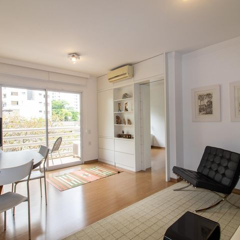 Apartamento para alugar com 50m², 1 quarto e 2 vagas Apartamento para alugar com 50m², 1 quarto e 2 vagasSala