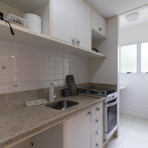 Apartamento para alugar com 50m², 1 quarto e 2 vagas Apartamento para alugar com 50m², 1 quarto e 2 vagasCozinha