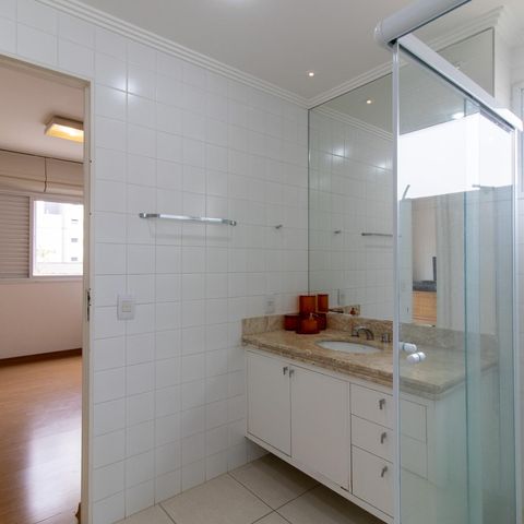 Apartamento para alugar com 50m², 1 quarto e 2 vagas Apartamento para alugar com 50m², 1 quarto e 2 vagasBanheiro Social