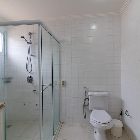 Apartamento para alugar com 50m², 1 quarto e 2 vagas Apartamento para alugar com 50m², 1 quarto e 2 vagasBanheiro Social