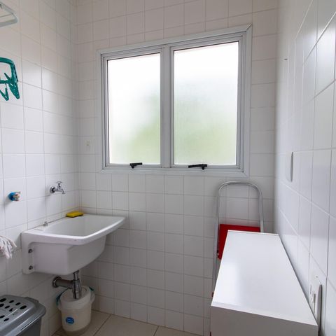 Apartamento para alugar com 50m², 1 quarto e 2 vagas Apartamento para alugar com 50m², 1 quarto e 2 vagasÁrea de serviço