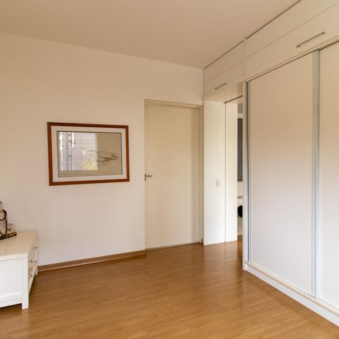 Apartamento para alugar com 50m², 1 quarto e 2 vagas Apartamento para alugar com 50m², 1 quarto e 2 vagasQuarto
