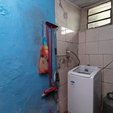 Casa à venda com 65m², 1 quarto e 1 vagaCozinha e Área de Serviço